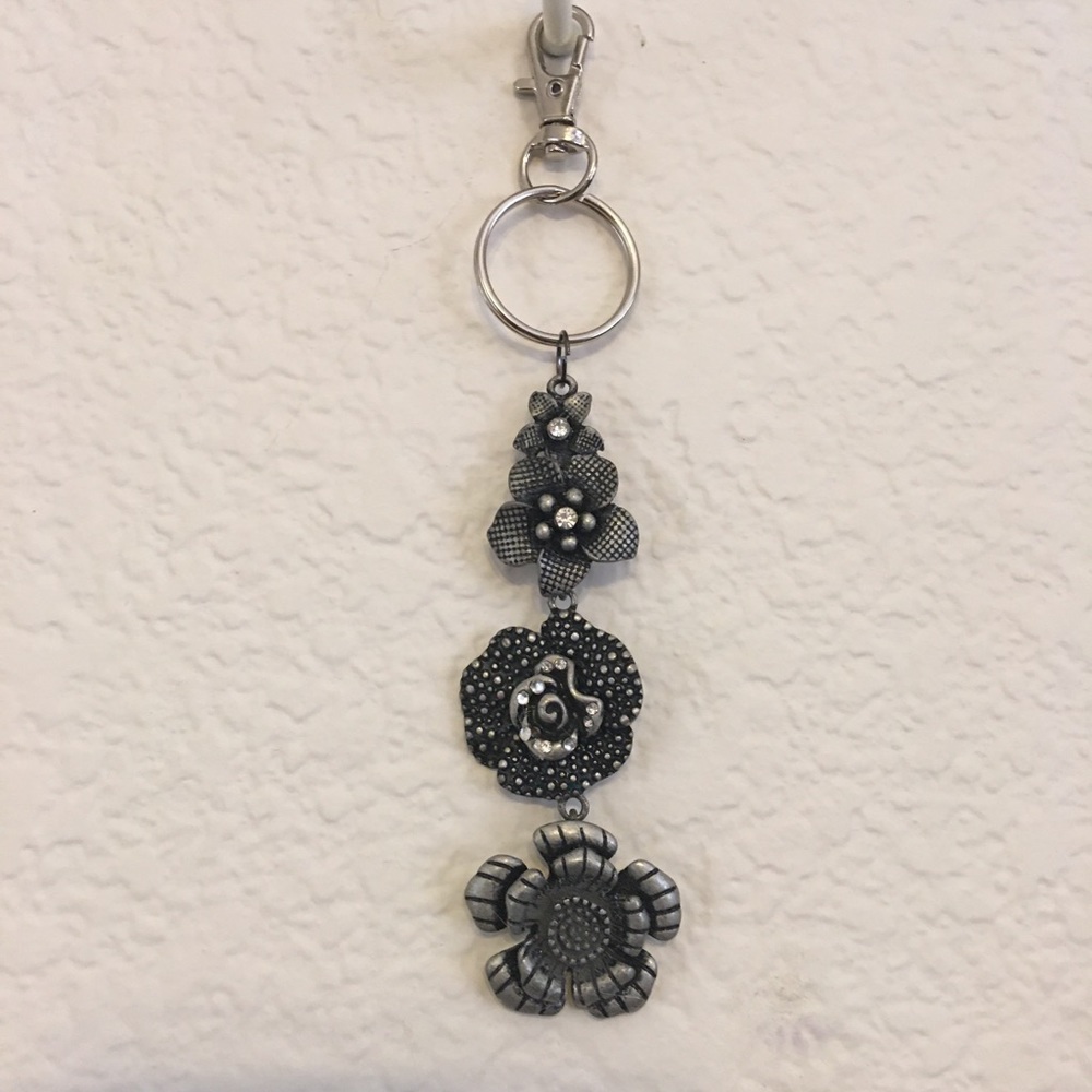 Vintage repurpose salvaged estate gem keychain